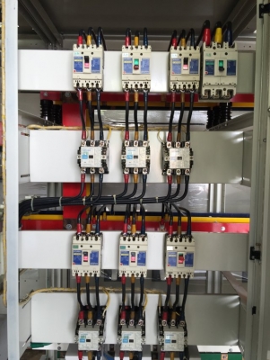 ขายตู้ Mdb Mitsubishi Air circuit breaker 1,600A AE1600-SS breaker ย่อยของ Mitsubishi 15 ตัว พร้อม Cap bank 6 step สภาพดี Pipat 098-2641749 ขายตู้ Mdb Mitsubishi Air circuit breaker 1,600A AE1600-SS breaker ย่อยของ Mitsubishi 15 ตัว พร้อม Cap bank 6 step สภาพดี Pipat 098-2641749