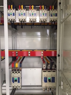 ขายตู้ MDB Main air circuit breaker Mitsubishi 4,000A AE4000-SWA breaker ย่อยของ Mitsubishi 24 ตัว Capbank 8 step Pipat 098-2641749