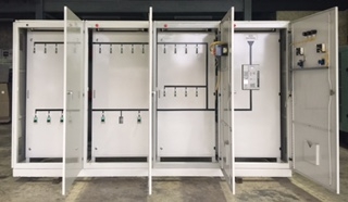 ขายตู้ MDB Main air circuit breaker Mitsubishi 4,000A AE4000-SWA breaker ย่อยของ Mitsubishi 24 ตัว Capbank 8 step Pipat 098-2641749