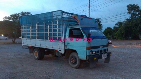 ขายรถหกล้อ ISUZU KS21 เครื่อง 100 แรง เดิมๆ ตามรุ่น ทะเบียนพร้อม