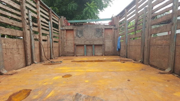 ขาย 10 ล้อ หัวยาว 2 เพลา ช่วงล่างใหญ่ ZM เครื่อง EH700 168 แรงม้า สโลว์อินเตอร์ คานหน้าใหญ่ พวงมาลัยพาวเวอร์ ทะเบียนพร้อมโอน