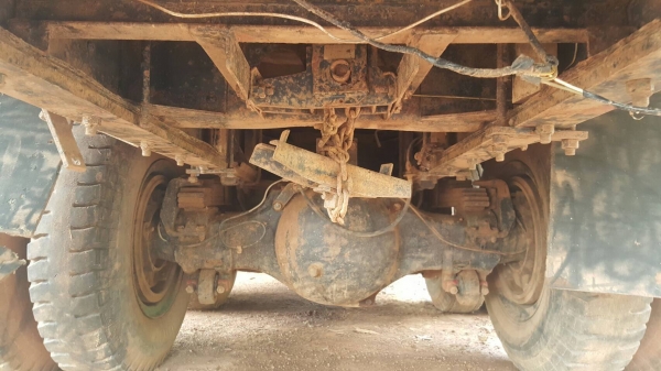 ขาย 10 ล้อ หัวยาว 2 เพลา ช่วงล่างใหญ่ ZM เครื่อง EH700 168 แรงม้า สโลว์อินเตอร์ คานหน้าใหญ่ พวงมาลัยพาวเวอร์ ทะเบียนพร้อมโอน