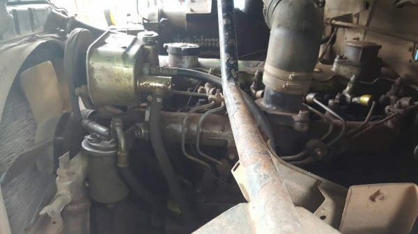 ขาย 10 ล้อ หัวยาว 2 เพลา ช่วงล่างใหญ่ ZM เครื่อง EH700 168 แรงม้า สโลว์อินเตอร์ คานหน้าใหญ่ พวงมาลัยพาวเวอร์ ทะเบียนพร้อมโอน