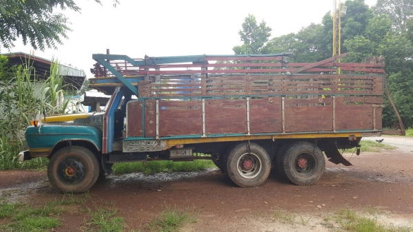 ขาย 10 ล้อ หัวยาว 2 เพลา ช่วงล่างใหญ่ ZM เครื่อง EH700 168 แรงม้า สโลว์อินเตอร์ คานหน้าใหญ่ พวงมาลัยพาวเวอร์ ทะเบียนพร้อมโอน