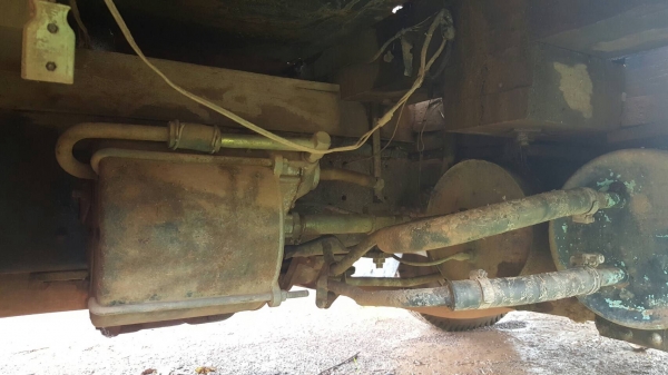 ขาย 10 ล้อ หัวยาว 2 เพลา ช่วงล่างใหญ่ ZM เครื่อง EH700 168 แรงม้า สโลว์อินเตอร์ คานหน้าใหญ่ พวงมาลัยพาวเวอร์ ทะเบียนพร้อมโอน