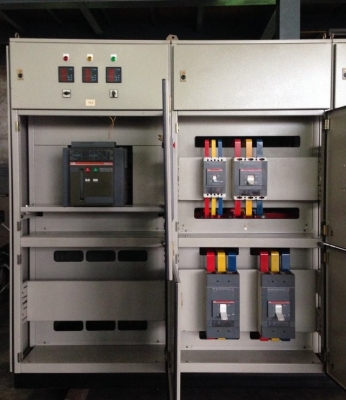 ขายตู้ MDB Main air circuit breaker ABB 3,200A breaker ย่อยของ ABB 8 ตัว Capbank 12 step สภาพดีพร้อมใช้งาน K.Pipat Mobile:098-2641749