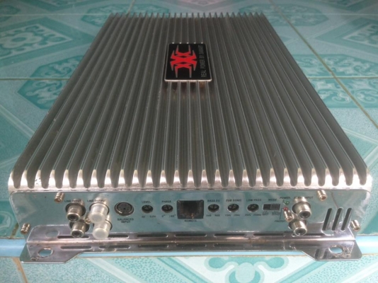 แอมป์คลาสดี xxx (1500-1800wคาปา100v)สภาพสวย ไม่มีฝาหลัง ใช้งานปกติ เบสดีมากแนวโหดเป็นลูก ขับ10&quot;-12&quot;หล่อได้ ขาย 3650 บาท สนใจ0892425454 อยู่สระบุรีส่งได้