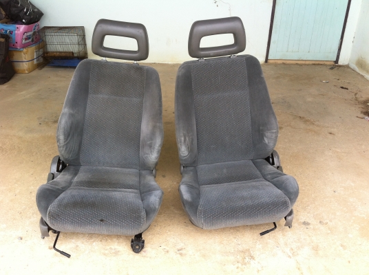 เบาะ isuzu mu japan สภาพสวย 1คู่ ใส่ isuzu มังกร tfr cameo dragon 3500 บาท