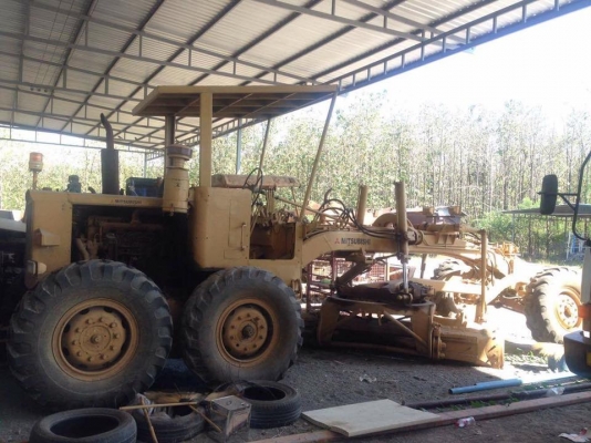 ขายรถเกรด์เดอร์ มิสซูบิชิ รถพร้อมใช้งาน สนใจดูรถก่อนได้ 0932795977