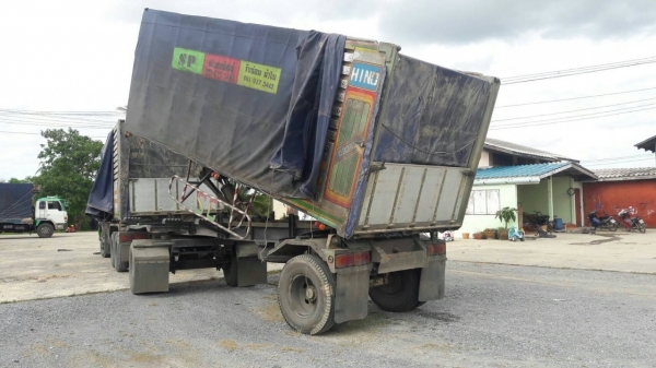 ขาย HINO สามใบปัด 320 แรง พ่วงแม่ลูก กระบะเนียมคอกเกษตรดั๊ม อู่ ซุนชัย