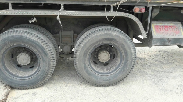 ขาย HINO สามใบปัด 320 แรง พ่วงแม่ลูก กระบะเนียมคอกเกษตรดั๊ม อู่ ซุนชัย