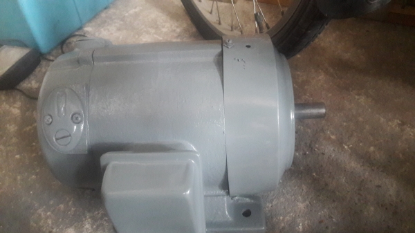 ขาย !! มอเตอร์มิตซู.ขนาด1/2แรง220v.ใช้ถ่าน.พร้อมใช้งาน