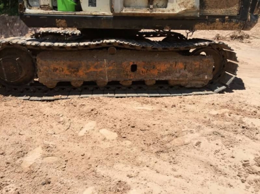 ขาย 295,000 KOMATSU pc 100-3คอนโทรลยาว  เครื่องดี ปั้มแรง เอวดี ช่วงล่างแน่นรถสวยพร้อมใช้ รถอยู่ จ.กาฬสินธุ์  090-772-3710 090-772-3708