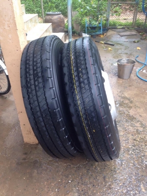 ยางใหม่ป้ายแดงยี่ห้อFirestoneพร้อมกระทะเส้นละ9000มี2เส้นหมดแล้วหมดเลย