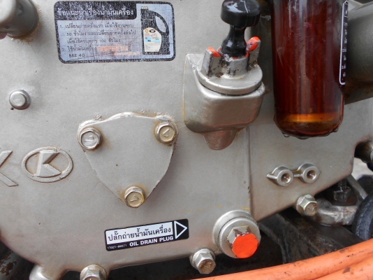 อา.ที.140เครื่องติดนิ่มใช้งานน้อยวิ้งหลังถนนกับวิดน้ำเล็กน้อยเครื่องสวยมากครับ 0810074646 อ่งทอง