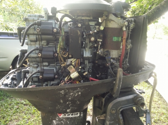 ขายเครื่องเรือYamaha และถังน้ำมัน