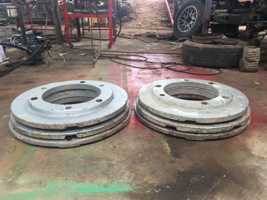 เวทล้อหลังฟอร์ด6ก้อน8000