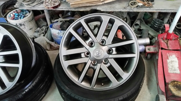 วีโก้แชมป์ขอบ 17