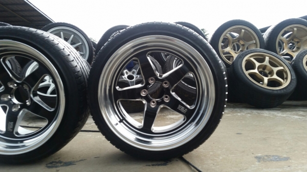 เวลงานKcขอบ18 พร้อมยาง