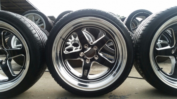 เวลงานKcขอบ18 พร้อมยาง