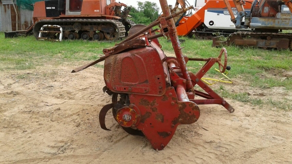 มาถึงแล้วนะครับ โรตารี ตีดิน พรวนดิน สำหรับติดรถไถนา เก่าญี่ปุ่น ยาว 1.55 เมตรครับ