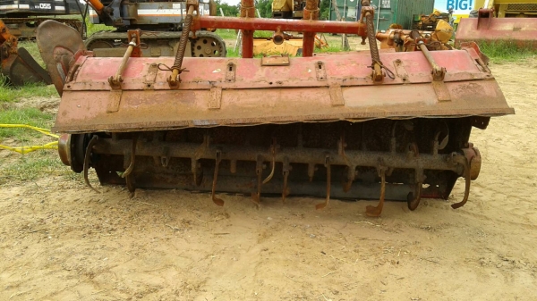 มาถึงแล้วนะครับ โรตารี ตีดิน พรวนดิน สำหรับติดรถไถนา เก่าญี่ปุ่น ยาว 1.55 เมตรครับ