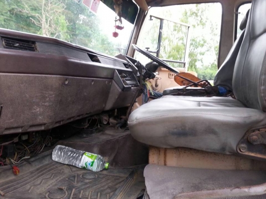 ขายรถดั้ม2เพลา FN527 เครื่อง6D16 รถสวยสภาพดี พร้อมใช้งาน เอกสารพร้อมโอน ราคา690,000 สนใจโทร 090-8588220คุณนะ 093-3258446คุณบิว หรือเข้าดูสินค้าอื่นๆได้ที่ www.narong2truck.com หรือ www.truck.in.th/498 หรือเพจFacebook ณรงค์ ซื้อขายรถมือสอง (เว็บไซต์ส่วนตัว