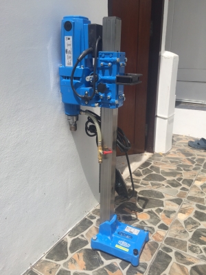 เครื่องเจาะคอนกรีต(เครื่องคอรริ่งTyrolit160s)