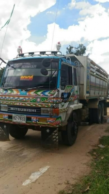 ขายรถดั้ม2เพลา TF220เทอร์โบ เครื่องดี แคชซีสวย รถบ้านใช้งานอยู่ สภาพพร้อมใช้งาน เอกสารพร้อมโอน ราคา780,000 สนใจโทร 090-8588220คุณนะ 093-3258446คุณบิว หรือเข้าดูสินค้าอื่นๆได้ที่ www.narong2truck.com หรือ www.truck.in.th/498 หรือเพจFacebook ณรงค์ ซื้อขายรถ