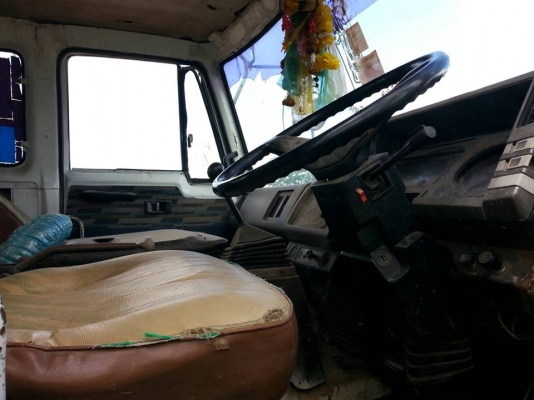 ขายเทรลเลอร์2เพลา ร็อกกี้175แรง พาวเวอร์ เบรกจิฟฟี่ ภายในสวย มีบันไดไฮดรอลิก เอกสารพร้อมโอน ราคา650,000 สนใจโทร 090-8588220คุณนะ 093-3258446คุณบิว หรือเข้าดูสินค้าอื่นๆได้ที่ www.narong2truck.com หรือ www.truck.in.th/498 หรือเพจFacebook ณรงค์ ซื้อขายรถมือ