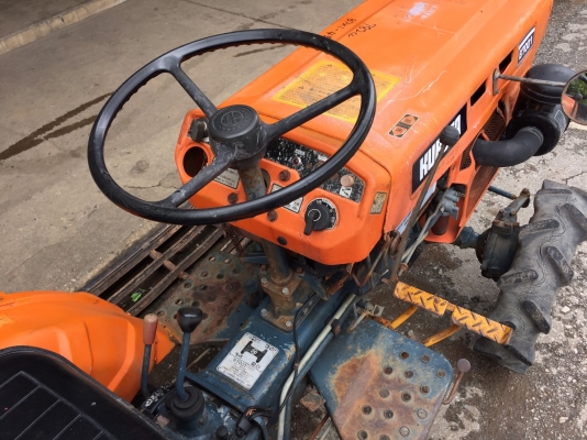 ขายรถไถคูโบต้า B7001 4WD เครื่อง 3สูบเก่านอก พร้อมโรตารี่ ขายรถไถคูโบต้า B7001 4WD เครื่อง 3สูบเก่านอก พร้อมโรตารี่