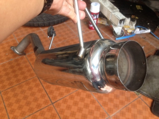 ท่อซิ่งเลสทั้งใบ JASMA ทรงไฮเปอรใส้ตรง 2นิ้วเก่าญี่ปุ่นเเท้สภาพตามรูป ท่อซิ่งเลสทั้งใบ JASMA ทรงไฮเปอรใส้ตรง 2นิ้วเก่าญี่ปุ่นเเท้สภาพตามรูป