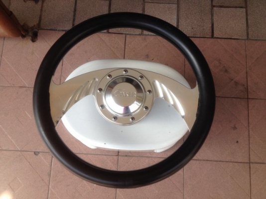 วงพวงมาลัย FAKER ขนาด13นิ้วครึ่ง เเนวอเมกาเก่าญี่ปุ่นเเท้สภาพตามรูป