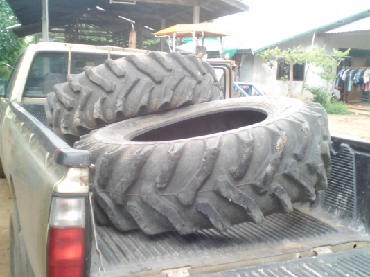 ยางรถไถ28