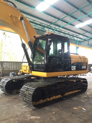 ขายรถแบคโฮ Cat320D พร้อมใช้งาน เอกสารอินวอยด์