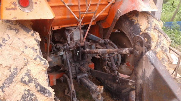 ขายตามสภาพรถไถคูโบต้า22แรงมีพานหลังมีดันหน้าเครื่ิองดี