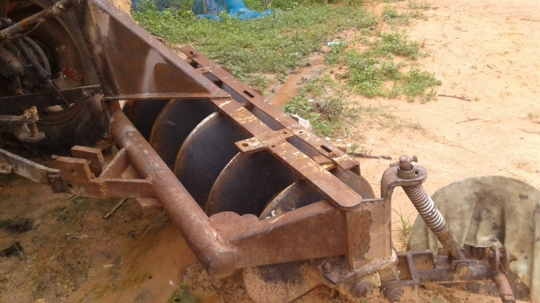 ขายตามสภาพรถไถคูโบต้า22แรงมีพานหลังมีดันหน้าเครื่ิองดี