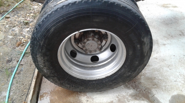 ขายด่วน..หกล้อHinoหัวคัชชี