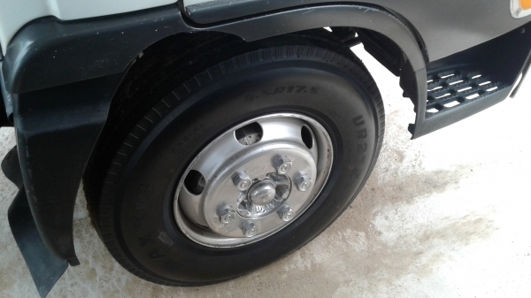 ขายด่วน..หกล้อHinoหัวคัชชี