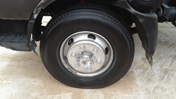 ขายด่วน..หกล้อHinoหัวคัชชี