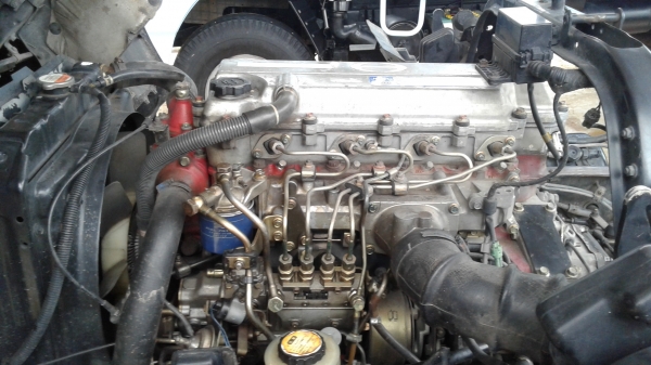 ขายด่วน..หกล้อHinoหัวคัชชี