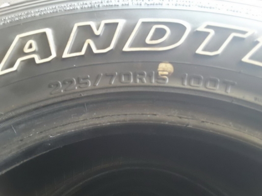 Dunlop AT3 ขนาด 225/70/15 ปี15 สภาพสวยๆ 1ชุด