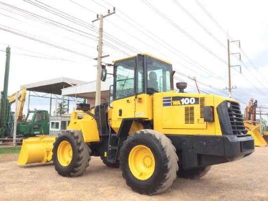ขายรถตักล้อยาง KOMATSU WA100-5 รถนอกนำเข้าจากญี่ปุ่น สภาพสวยพร้อมใช้ มีVDOการทำงานครับ
