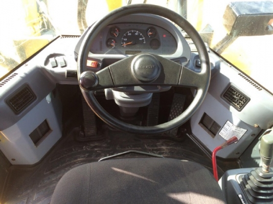 ขายรถตักล้อยาง KOMATSU WA100-5 รถนอกนำเข้าจากญี่ปุ่น สภาพสวยพร้อมใช้ มีVDOการทำงานครับ