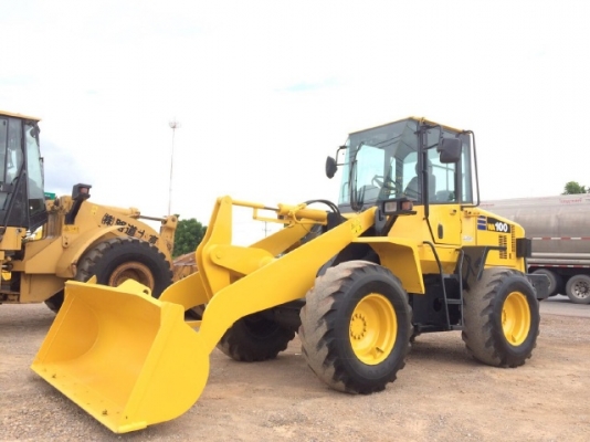 ขายรถตักล้อยาง KOMATSU WA100-5 รถนอกนำเข้าจากญี่ปุ่น สภาพสวยพร้อมใช้ มีVDOการทำงานครับ