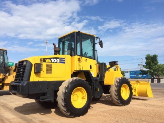ขายรถตักล้อยาง KOMATSU WA100-5 รถนอกนำเข้าจากญี่ปุ่น สภาพสวยพร้อมใช้ มีVDOการทำงานครับ