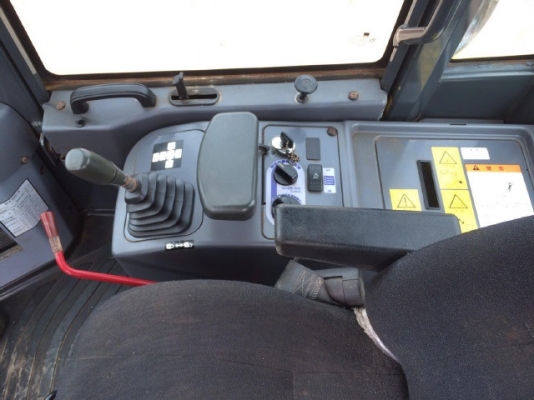 ขายรถตักล้อยาง KOMATSU WA100-5 รถนอกนำเข้าจากญี่ปุ่น สภาพสวยพร้อมใช้ มีVDOการทำงานครับ