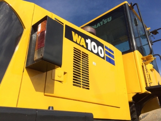 ขายรถตักล้อยาง KOMATSU WA100-5 รถนอกนำเข้าจากญี่ปุ่น สภาพสวยพร้อมใช้ มีVDOการทำงานครับ