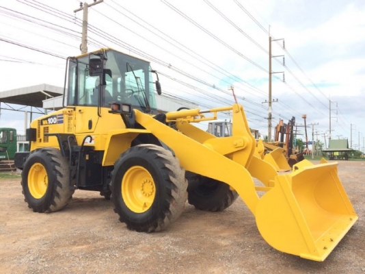 ขายรถตักล้อยาง KOMATSU WA100-5 รถนอกนำเข้าจากญี่ปุ่น สภาพสวยพร้อมใช้ มีVDOการทำงานครับ