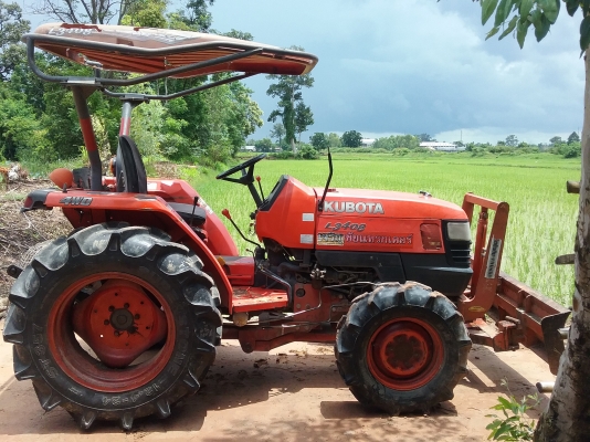 ขาย 155,000 Kubota L3408 ทำงาน  5,061ชั่วโมง (ใบมีด-หาง 5 และ โรตารี ) เอกสารเล่มทะเบียน รถสวยพร้อมใช้  เอกสารพร้อมโอน 090-772-3710 090-772-3708